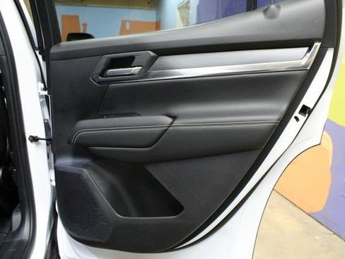 New 2026 GMC Terrain Elevation FWD image 11
