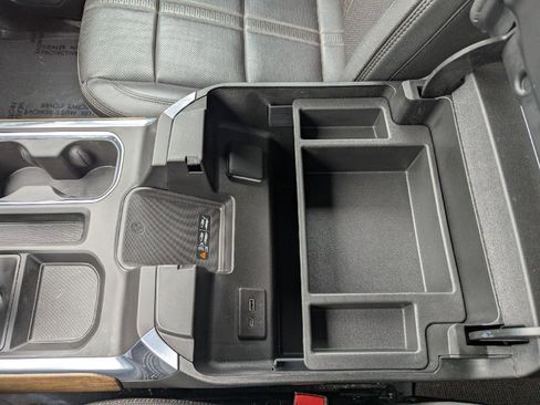 Used 2022 Chevrolet Silverado 1500 High Country w/ Z71 Off-Road Package image 25