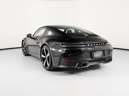 Certified 2025 Porsche 911 Carrera image 8