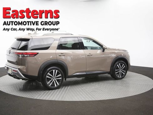 Used 2023 Nissan Pathfinder Platinum w/ Cargo Package AWD/4WD image 45