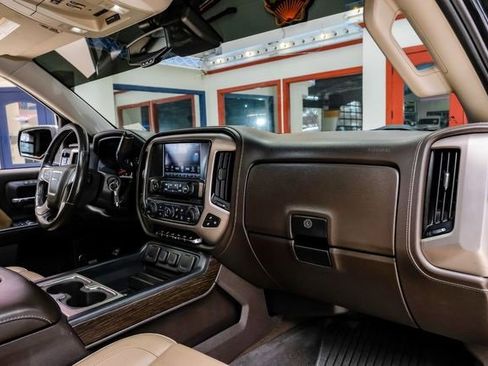 Used 2018 GMC Sierra 1500 Denali image 14