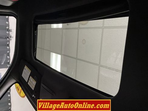 Used 2012 Ford F150 FX4 w/ FX Luxury Pkg AWD/4WD image 40