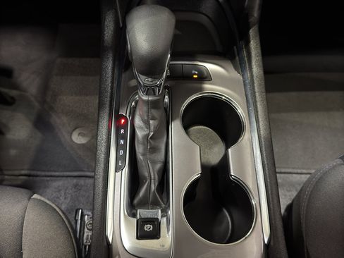 Used 2024 Chevrolet Malibu LT image 29