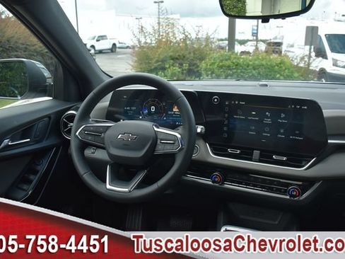 New 2026 Chevrolet Equinox LT w/ Convenience Package II FWD image 20