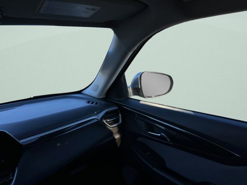 Used 2025 Chevrolet TrailBlazer LT w/ Driver Confidence Package image 29