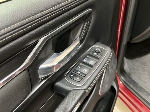 Used 2023 RAM 1500 Laramie AWD/4WD image 22