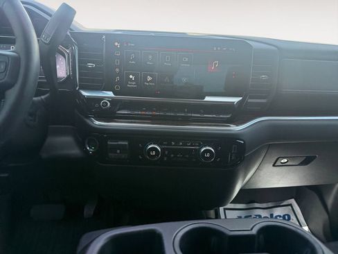 Certified 2024 GMC Sierra 1500 Elevation AWD/4WD image 11