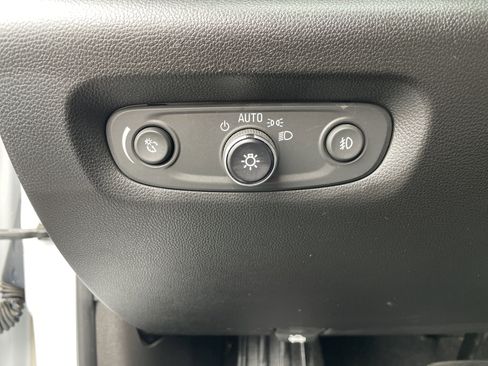 Used 2018 Chevrolet Traverse LT AWD/4WD image 31