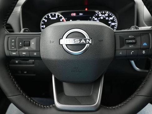 Used 2026 Nissan Rogue SV AWD/4WD image 23