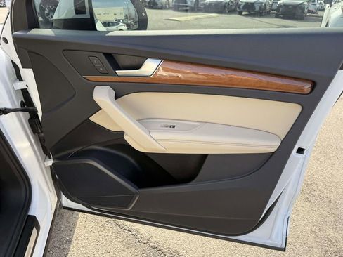 Used 2021 Audi Q5 2.0T Premium Plus w/ Premium Plus Package image 14