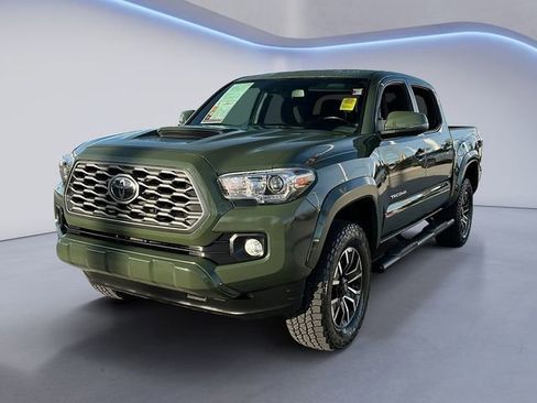 Used 2021 Toyota Tacoma TRD Sport image 1