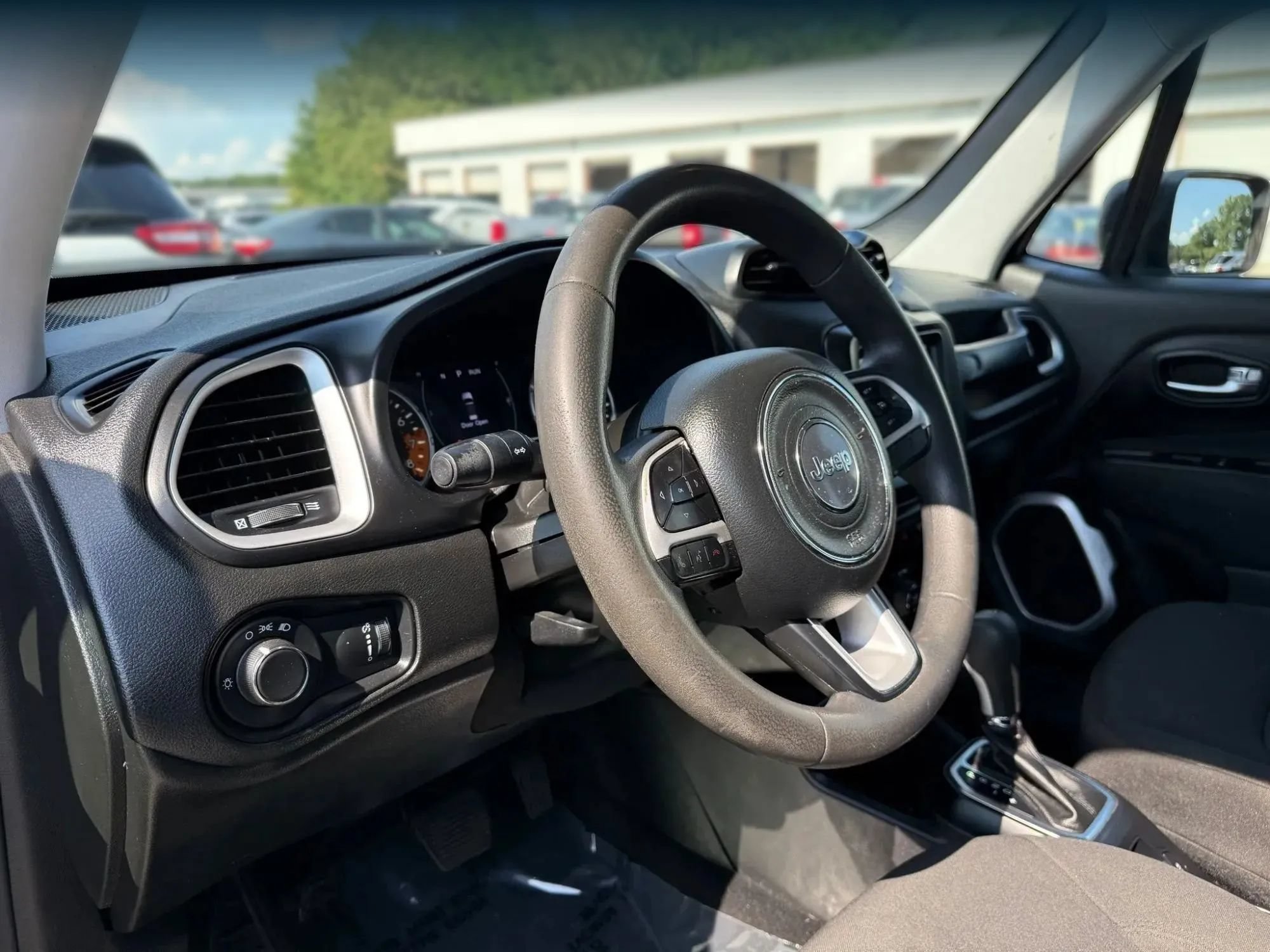 Used 2018 Jeep Renegade Sport w/ Power & Air Group AWD/4WD image 17