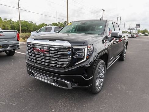 New 2026 GMC Sierra 1500 Denali w/ Denali Reserve Package AWD/4WD image 3