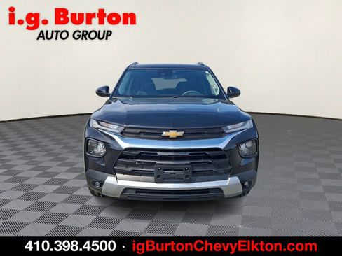 Used 2023 Chevrolet TrailBlazer LT w/ Convenience Package image 2