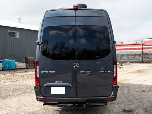 Used 2020 Mercedes-Benz Sprinter 3500 image 7
