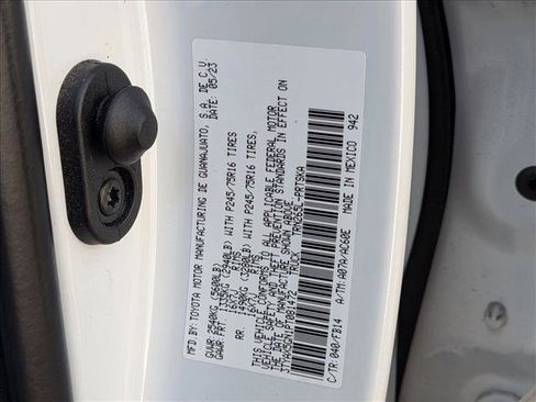 Used 2023 Toyota Tacoma SR w/ SR Convenience Package image 17