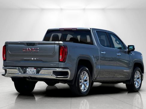 Used 2020 GMC Sierra 1500 SLT w/ SLT Premium Plus Package RWD image 3