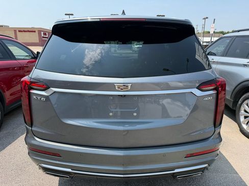 Used 2020 Cadillac XT6 Premium Luxury FWD image 21