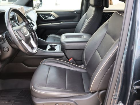 Used 2021 GMC Yukon XL SLT w/ SLT Premium Package AWD/4WD image 20