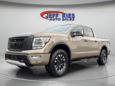 Used 2021 Nissan Titan PRO-4X w/ Pro-4x Convenience Package image 1