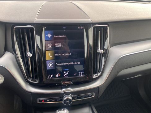 Used 2018 Volvo XC60 T6 Momentum w/ Advanced Package image 13