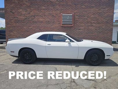 Used 2014 Dodge Challenger SXT Plus