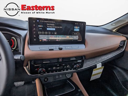 New 2026 Nissan Rogue Platinum w/ Platinum Premium Package image 14