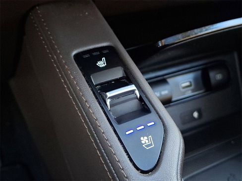 Used 2022 Kia Telluride SX image 28