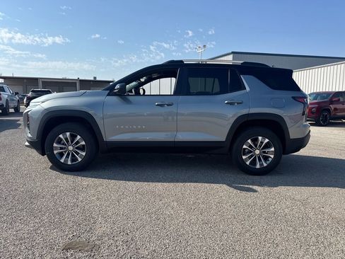 New 2026 Chevrolet Equinox LT w/ Convenience Package II image 3