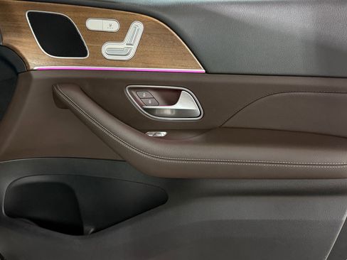 Used 2023 Mercedes-Benz GLE 450 4MATIC image 45