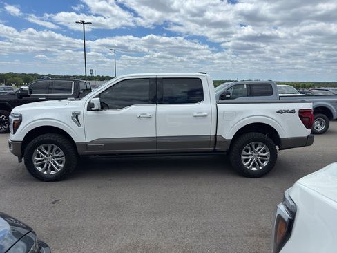 Used 2025 Ford F150 King Ranch AWD/4WD image 8