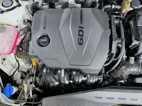 Used 2025 Hyundai Sonata SEL FWD image 31