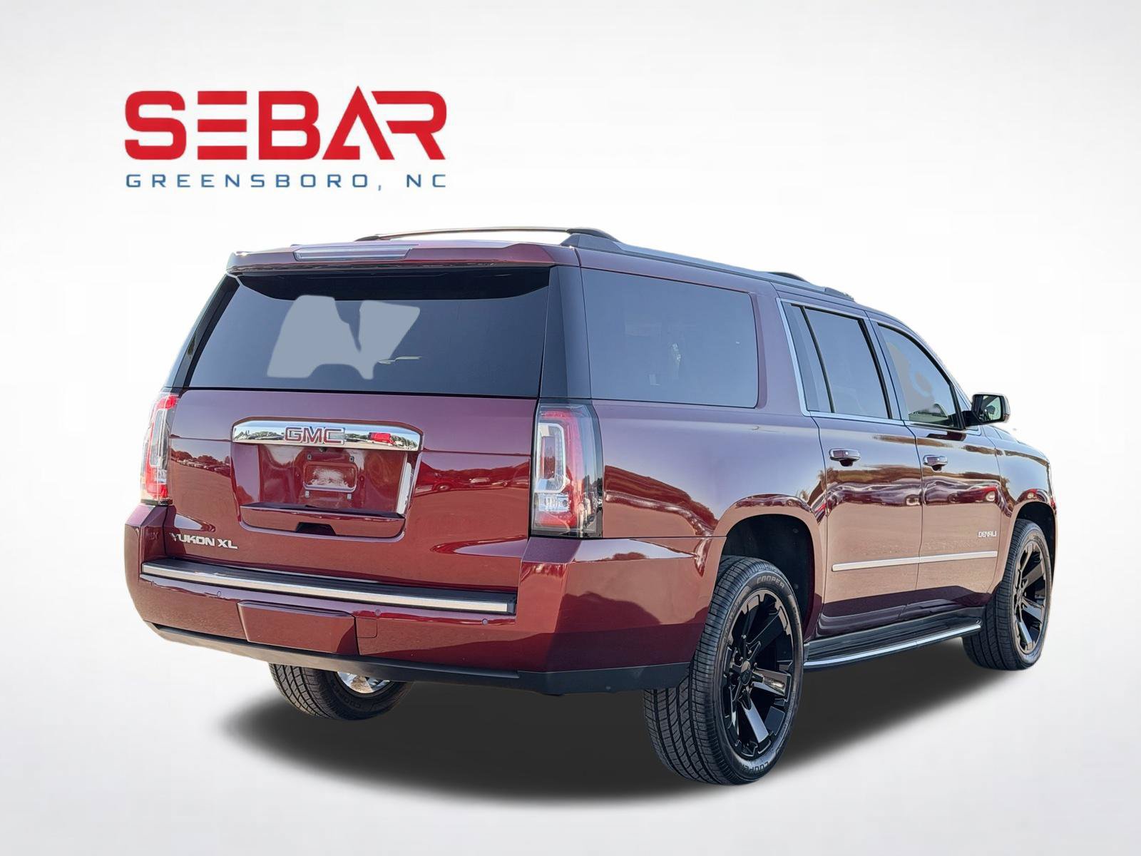 Used 2018 GMC Yukon XL Denali w/ Open Road Package AWD/4WD image 8