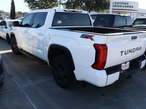 Used 2025 Toyota Tundra SR5 image 5
