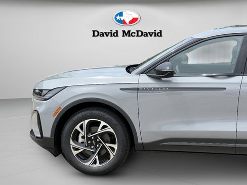 New 2026 Lincoln Nautilus Premier w/ Equipment Group 102A AWD/4WD image 31