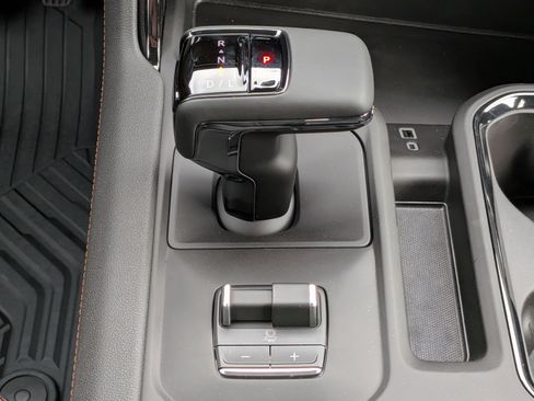 New 2026 GMC Sierra 1500 AT4 AWD/4WD image 20