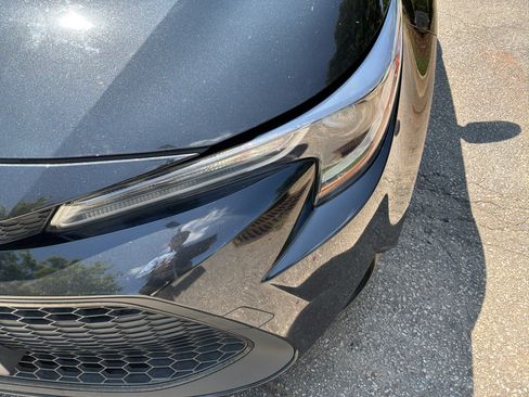 Used 2020 Toyota Corolla LE FWD image 6