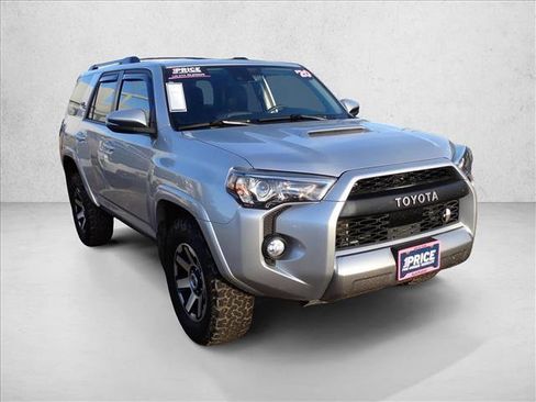 Used 2020 Toyota 4Runner TRD Off-Road Premium image 5