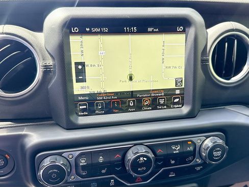 Used 2023 Jeep Wrangler Unlimited Sahara w/ Cold Weather Group AWD/4WD image 16