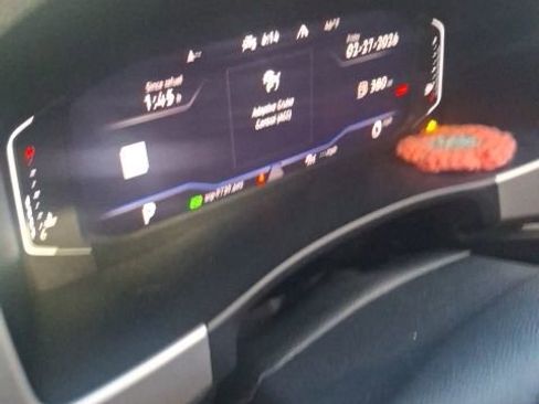 Used 2022 Volkswagen Atlas SEL Premium image 4