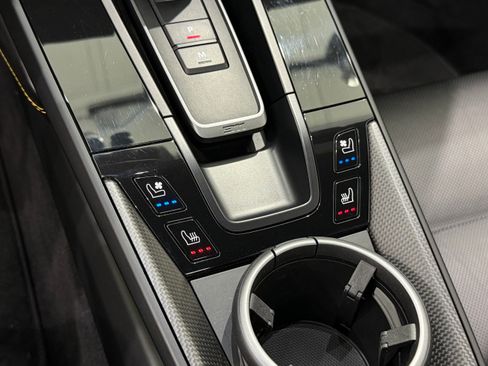 Certified 2023 Porsche 911 Carrera GTS RWD image 37