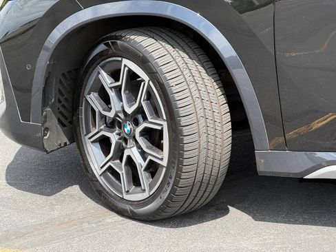 Used 2023 BMW X1 xDrive28i w/ Convenience Package AWD/4WD image 15