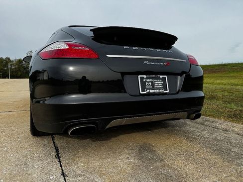 Used 2013 Porsche Panamera 4 image 7