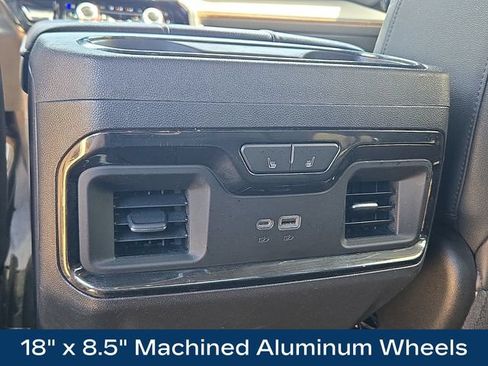 Used 2023 GMC Sierra 1500 AT4 w/ AT4 Premium Package AWD/4WD image 23