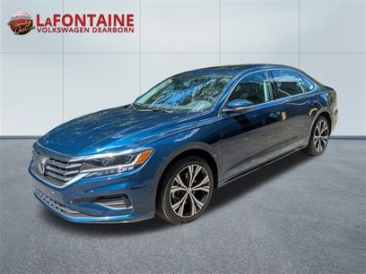 Certified 2022 Volkswagen Passat 2.0T SE