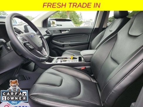 Used 2022 Ford Edge Titanium AWD/4WD image 17