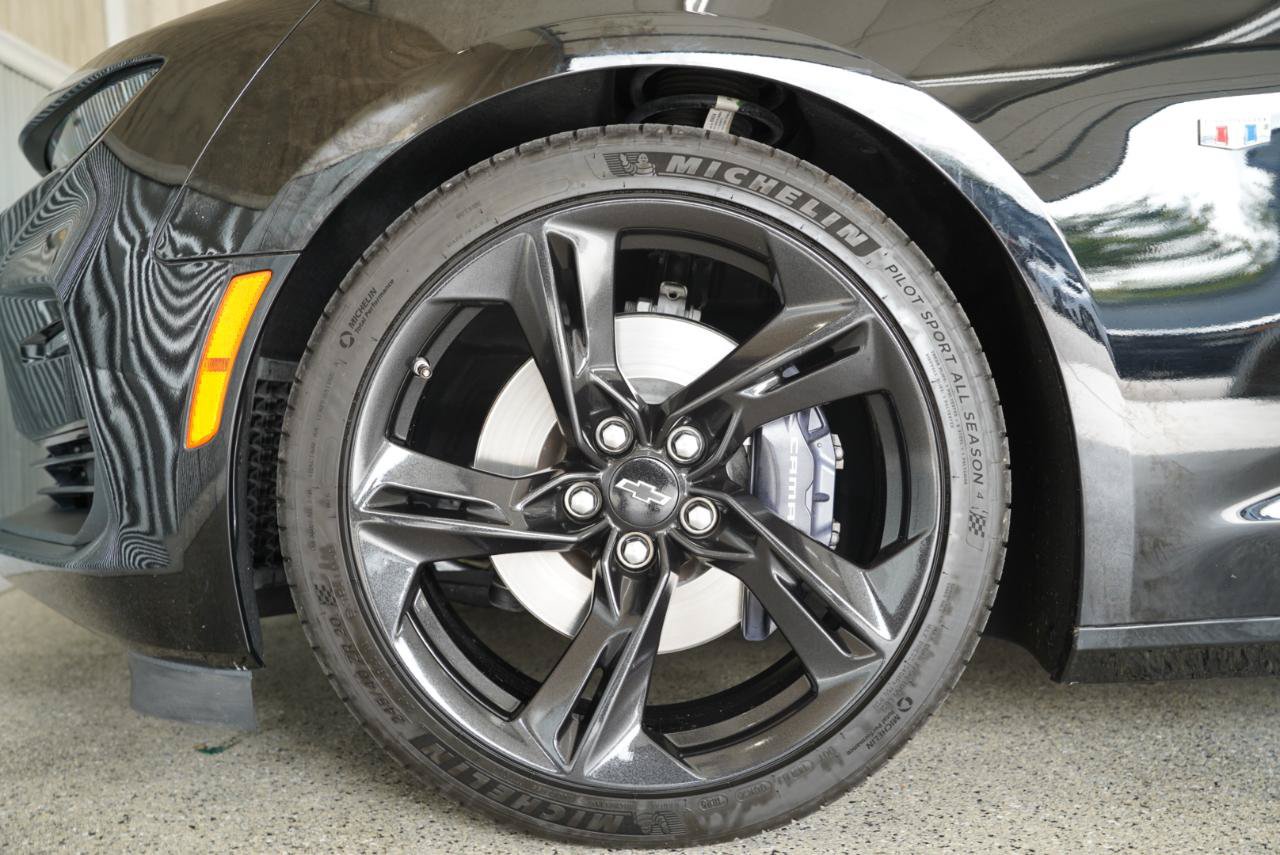 Used 2022 Chevrolet Camaro SS RWD image 36