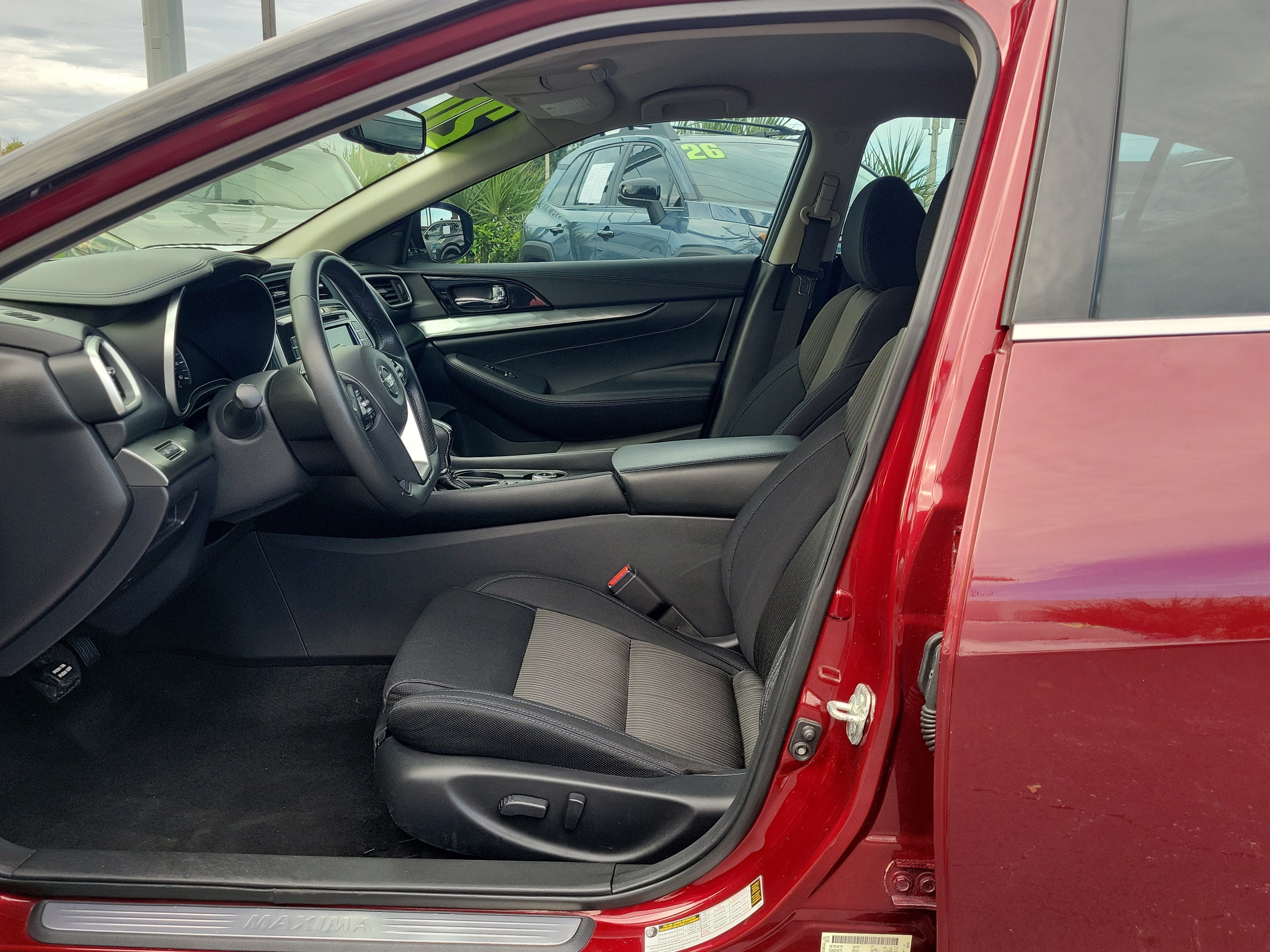 Used 2020 Nissan Maxima 3.5 S w/ Floor Mat Group FWD image 18