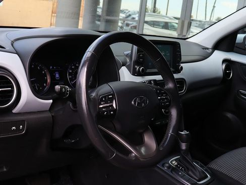 Used 2021 Hyundai Kona SEL FWD image 37