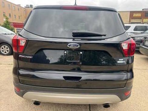 Used 2019 Ford Escape SE AWD/4WD image 6